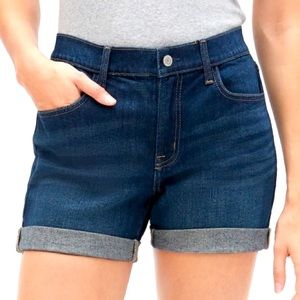 GAP Cuffed Sexy Boyfriend Shorts